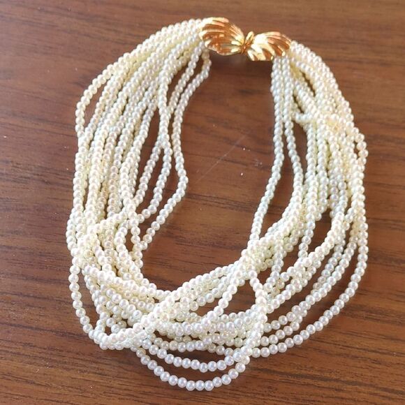 Elegant Vintage Cream and Gold Multi-Strand Necklace‎ - Picture 1 of 10